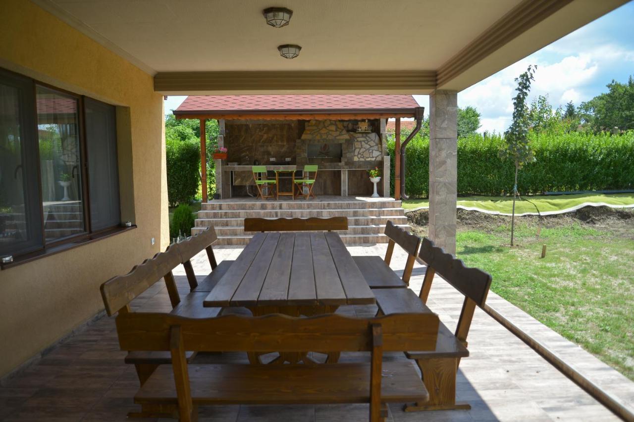 Guest House Erida Trastenik Dış mekan fotoğraf